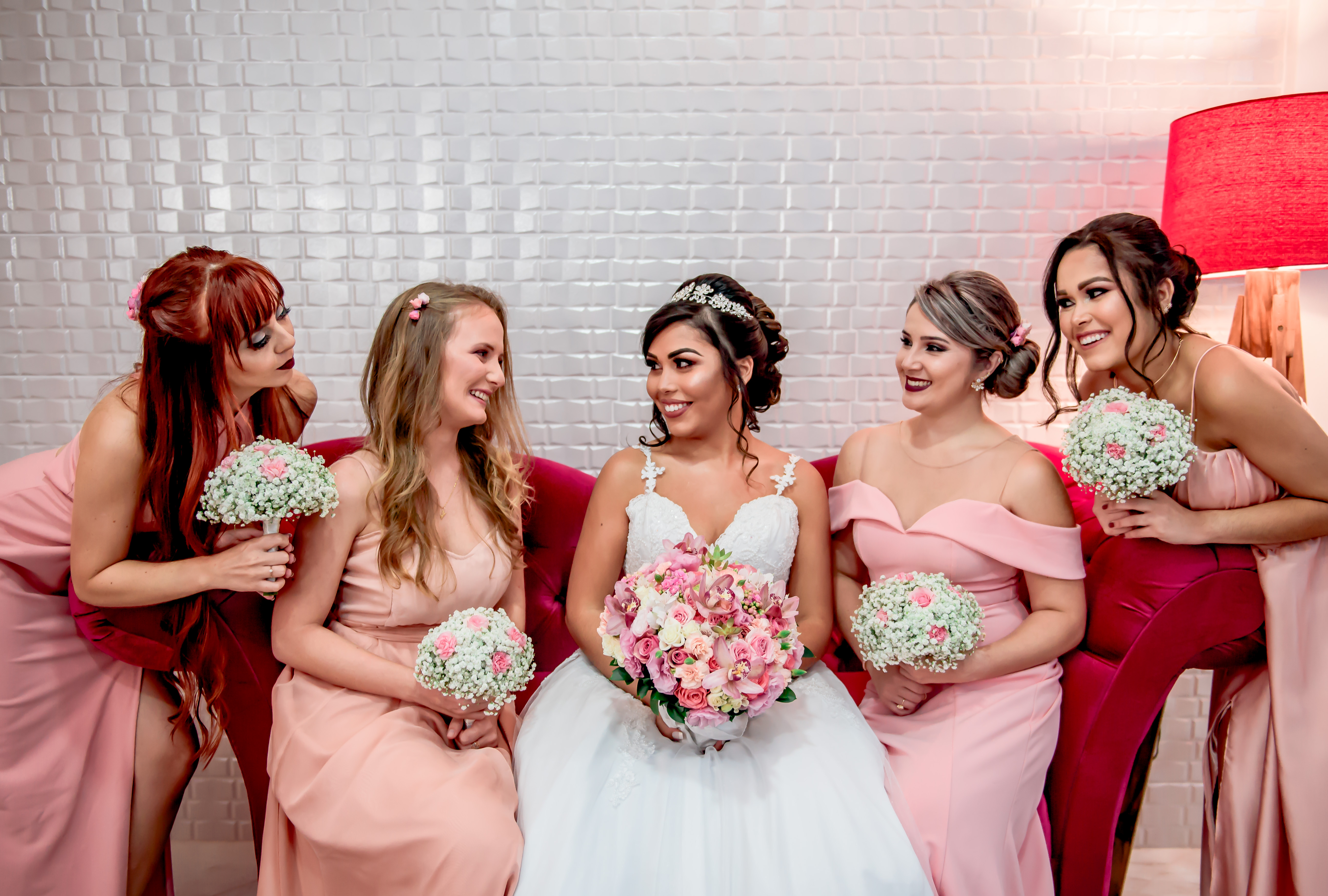 Buquê de noiva: dicas para escolher um bouquet encantador! – Salão Brasil  Imperial